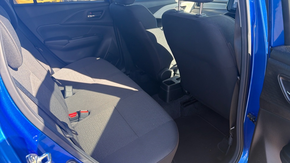 Suzuki Swift 1.2 Mild Hybrid Motion 5dr Petrol Hatchback - Image 16