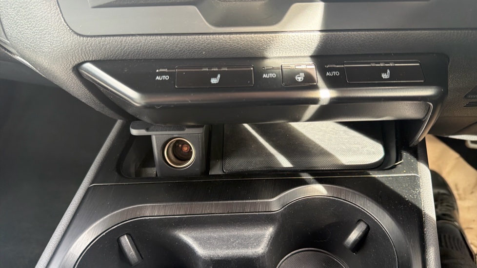 Lexus UX 250h 2.0 F-Sport 5dr CVT [Nav] Hybrid Hatchback - Image 30