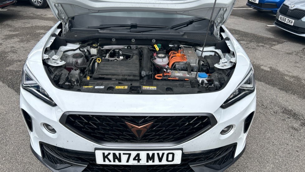 CUPRA Formentor 1.4 eHybrid 204 V1 5dr DSG Estate - Image 8