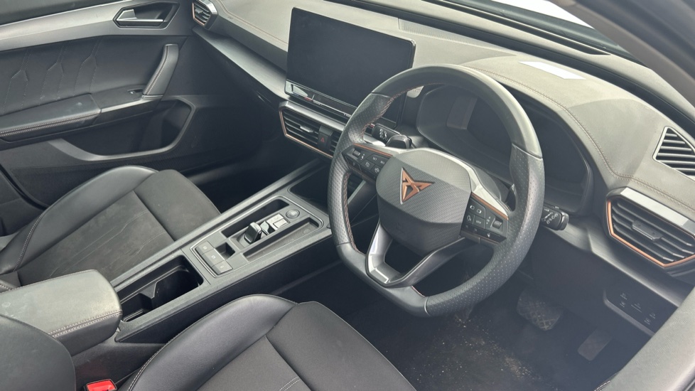 CUPRA Formentor 1.4 eHybrid 204 V1 5dr DSG Estate - Image 11