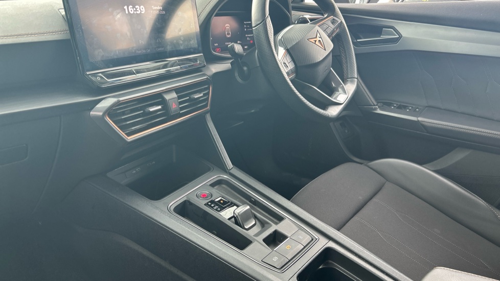 CUPRA Formentor 1.4 eHybrid 204 V1 5dr DSG Estate - Image 13