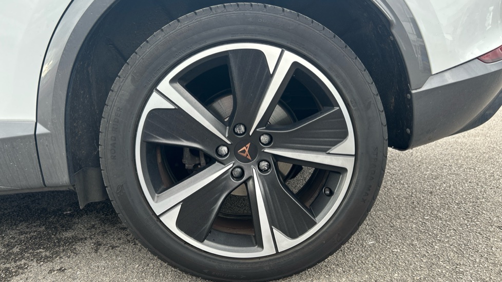 CUPRA Formentor 1.4 eHybrid 204 V1 5dr DSG Estate - Image 21