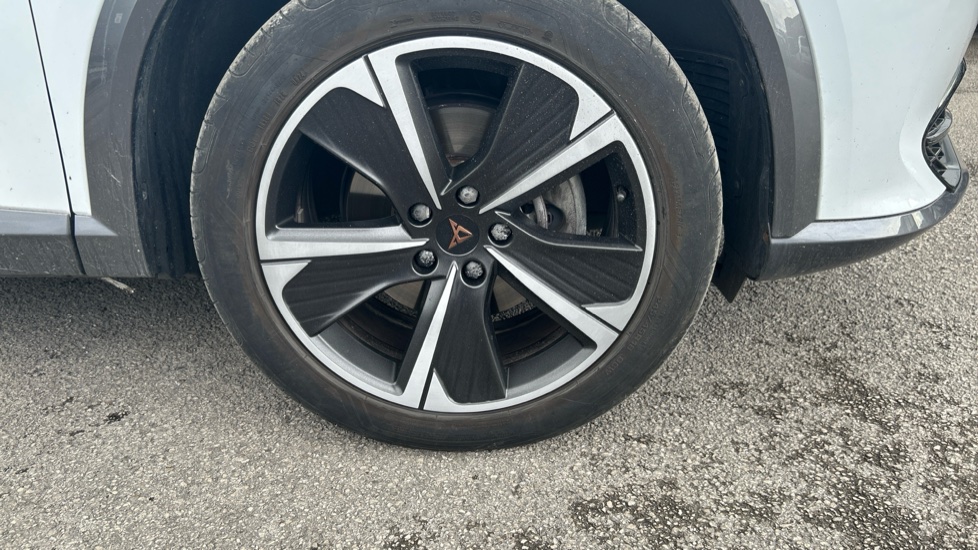 CUPRA Formentor 1.4 eHybrid 204 V1 5dr DSG Estate - Image 27