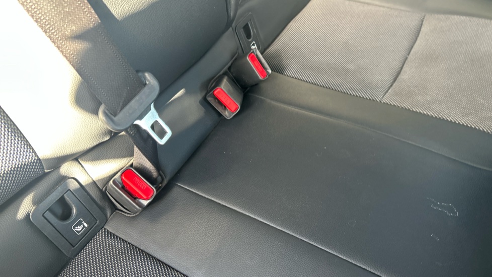 Toyota C-HR 1.8 Hybrid Excel 5dr CVT Hybrid Hatchback - Image 17