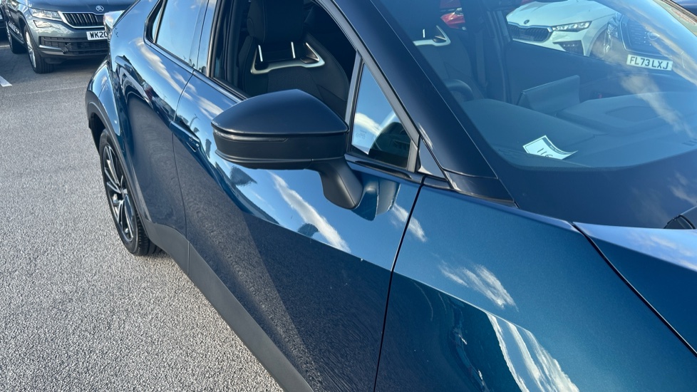 Toyota C-HR 1.8 Hybrid Excel 5dr CVT Hybrid Hatchback - Image 36