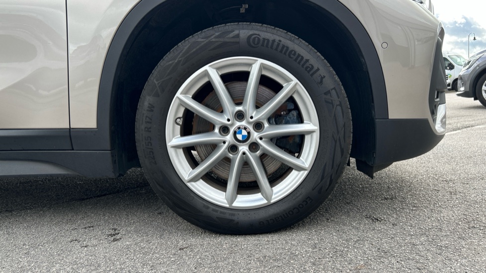 BMW X1 sDrive 20i [178] SE 5dr Step Auto Petrol Estate - Image 7