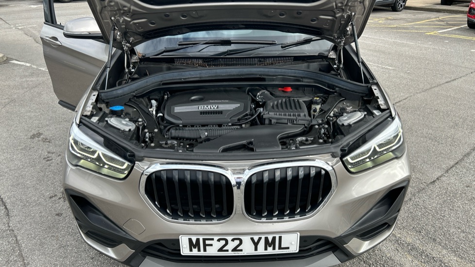 BMW X1 sDrive 20i [178] SE 5dr Step Auto Petrol Estate - Image 8