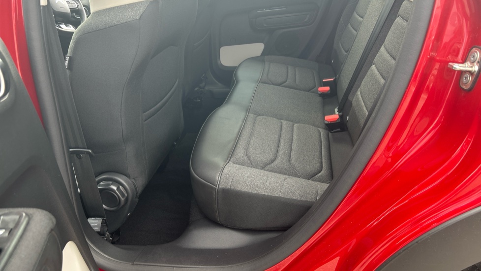 Citroen C3 1.2 PureTech Shine Plus 5dr Petrol Hatchback - Image 16