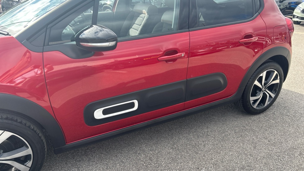 Citroen C3 1.2 PureTech Shine Plus 5dr Petrol Hatchback - Image 36