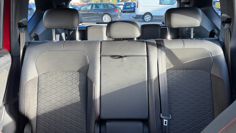 SEAT Tarraco 1.5 EcoTSI FR 5dr DSG Petrol Estate - Image 15