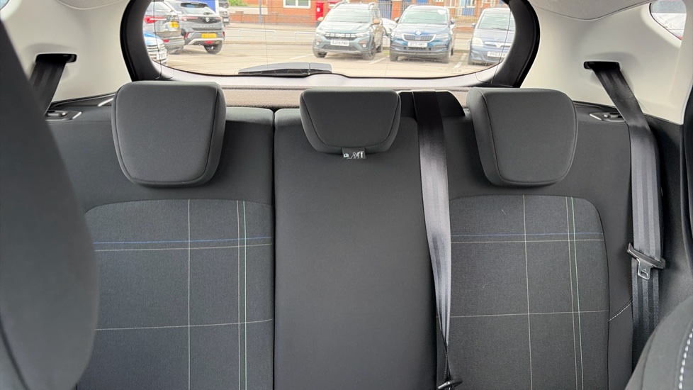 Ford Fiesta 1.1 75 Trend 5dr Petrol Hatchback - Image 15