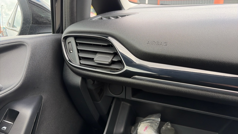 Ford Fiesta 1.1 75 Trend 5dr Petrol Hatchback - Image 36