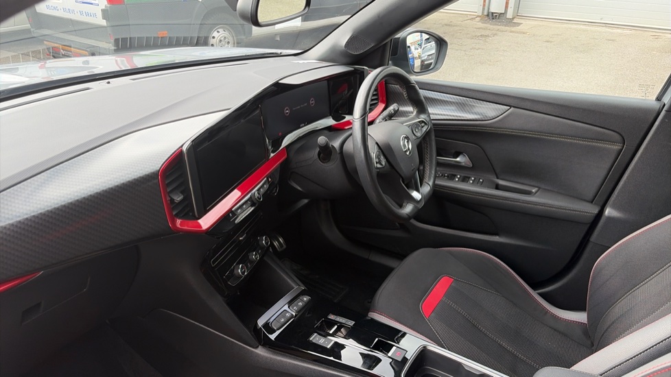 Vauxhall Mokka 100kW SRi Premium 50kWh 5dr Auto Electric Hatchback - Image 9