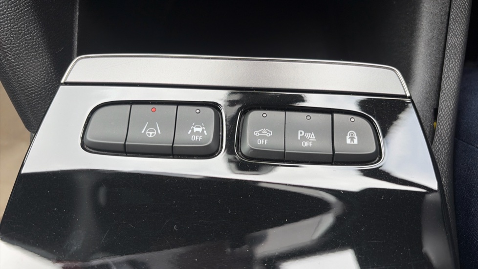 Vauxhall Mokka 100kW SRi Premium 50kWh 5dr Auto Electric Hatchback - Image 34