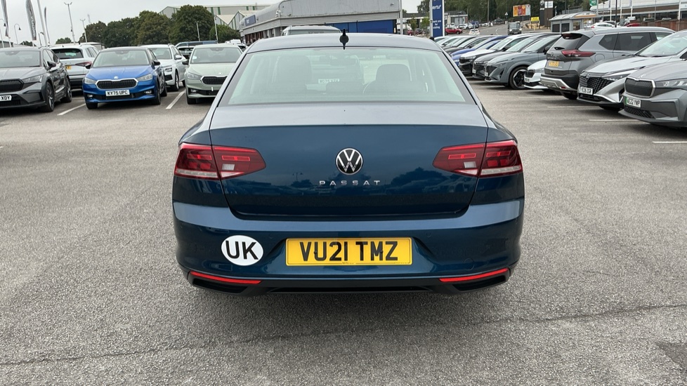 Volkswagen Passat 2.0 TDI EVO SCR SE Nav 4dr Diesel Saloon - Image 24