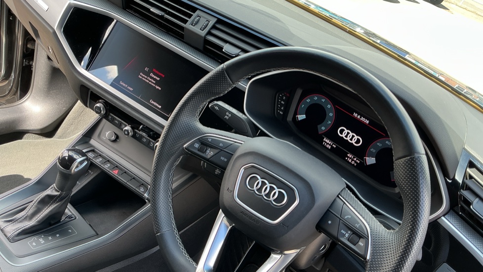 Audi Q3 35 TFSI S Line 5dr S Tronic Petrol Estate - Image 46