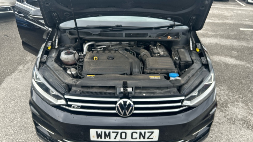 Volkswagen Touran 1.5 TSI EVO R-Line 5dr DSG Petrol Estate - Image 8