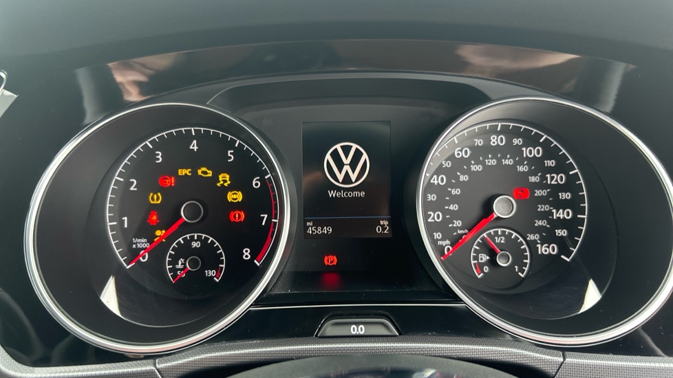 Volkswagen Touran 1.5 TSI EVO R-Line 5dr DSG Petrol Estate - Image 18