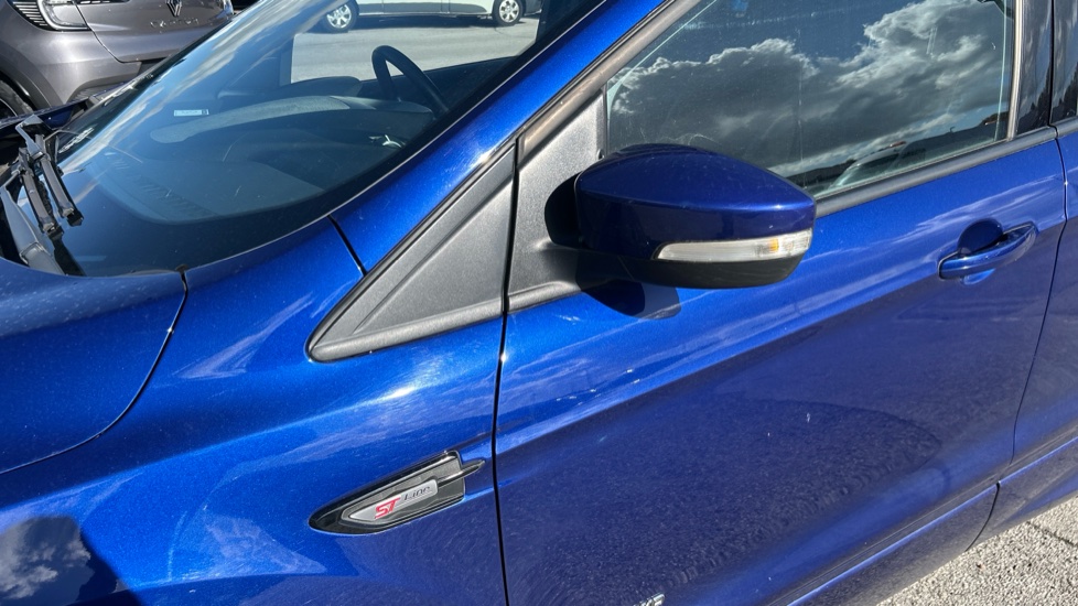 Ford Kuga 2.0 TDCi 180 ST-Line 5dr Diesel Estate - Image 33