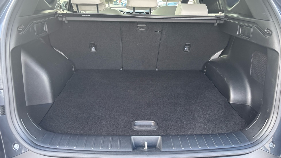 Hyundai TUCSON 1.6 TGDi Hybrid 230 Ultimate 5dr 2WD Auto Hybrid Estate - Image 4