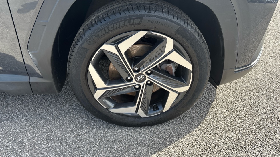 Hyundai TUCSON 1.6 TGDi Hybrid 230 Ultimate 5dr 2WD Auto Hybrid Estate - Image 21