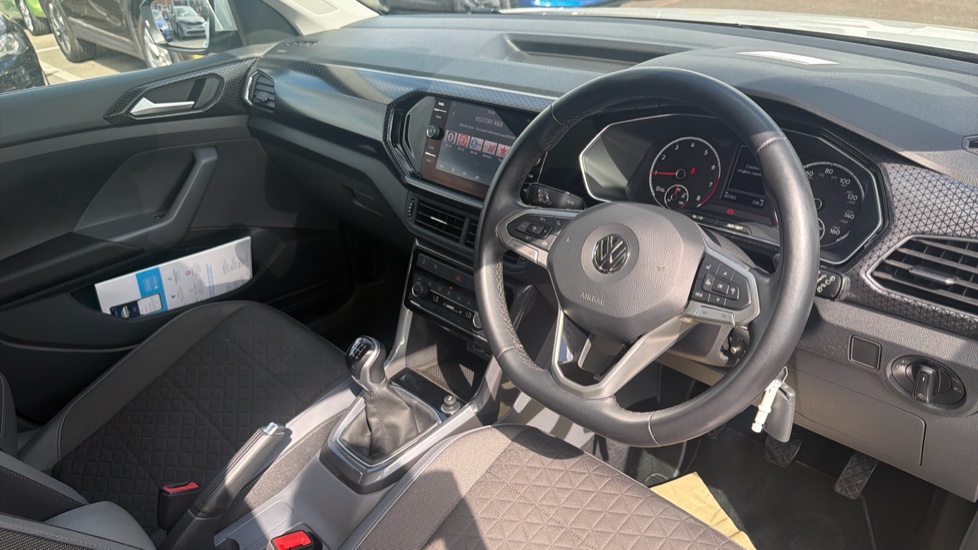 Volkswagen T-Cross 1.0 TSI 115 SEL 5dr Petrol Estate - Image 11