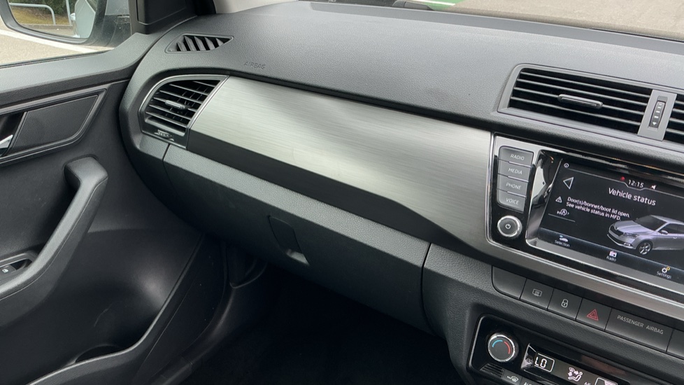 Skoda Fabia 1.0 MPI 75 SE L 5dr Petrol Hatchback - Image 28