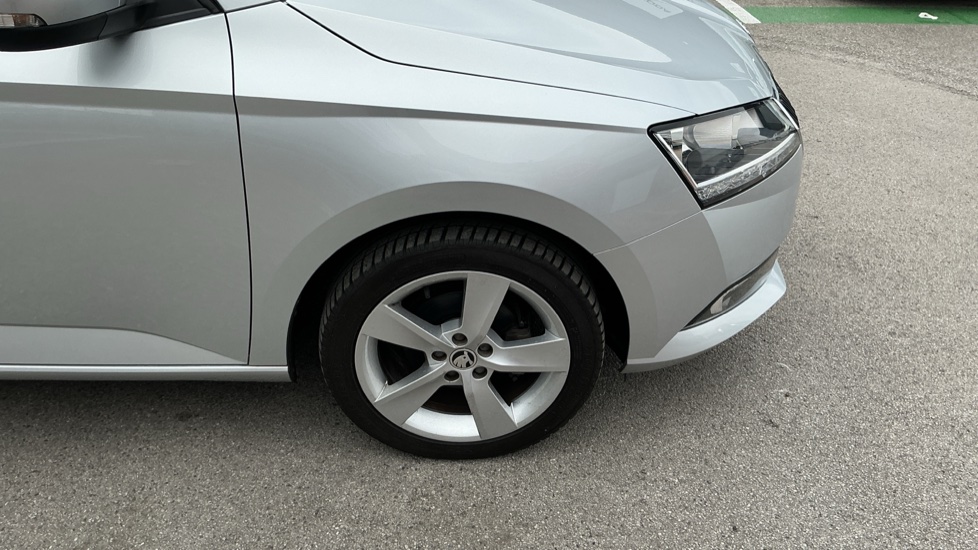 Skoda Fabia 1.0 MPI 75 SE L 5dr Petrol Hatchback - Image 32
