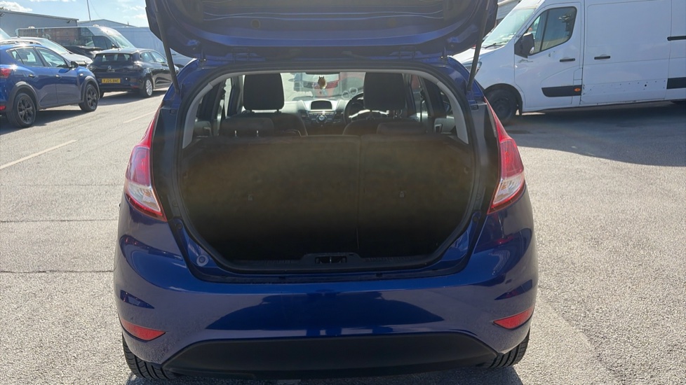 Ford Fiesta 1.0 EcoBoost 125 Titanium 5dr Petrol Hatchback - Image 4