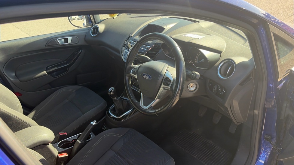 Ford Fiesta 1.0 EcoBoost 125 Titanium 5dr Petrol Hatchback - Image 11