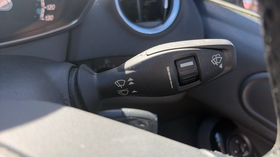 Ford Fiesta 1.0 EcoBoost 125 Titanium 5dr Petrol Hatchback - Image 23