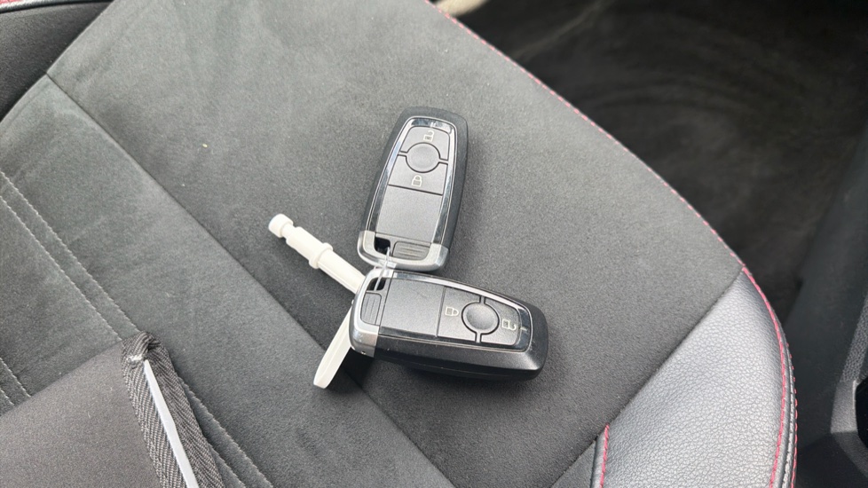 Ford EcoSport 1.0 EcoBoost 140 ST-Line 5dr Petrol Hatchback - Image 20