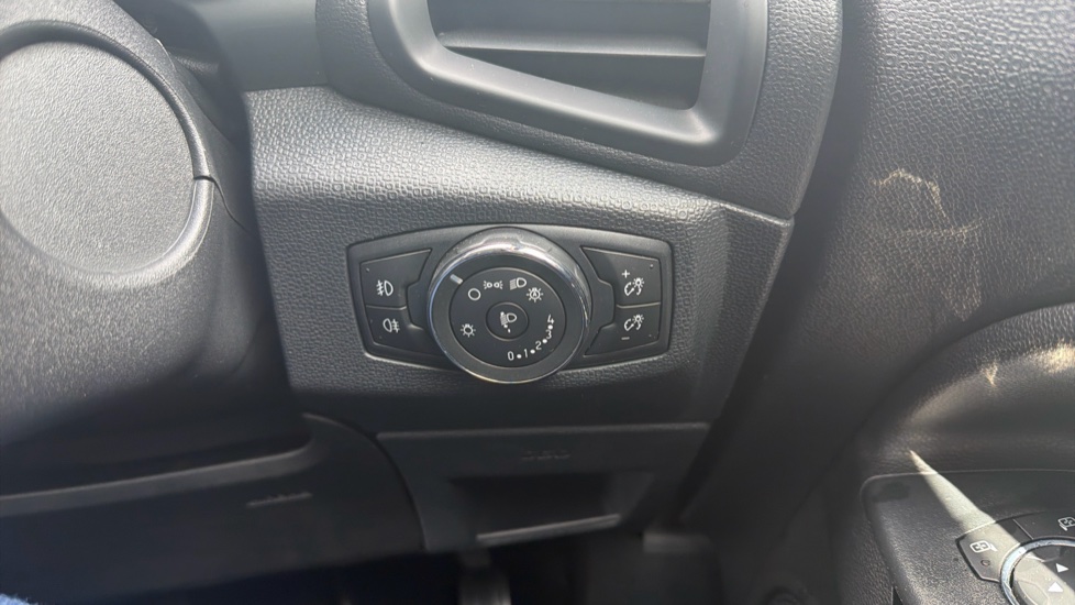 Ford EcoSport 1.0 EcoBoost 140 ST-Line 5dr Petrol Hatchback - Image 25