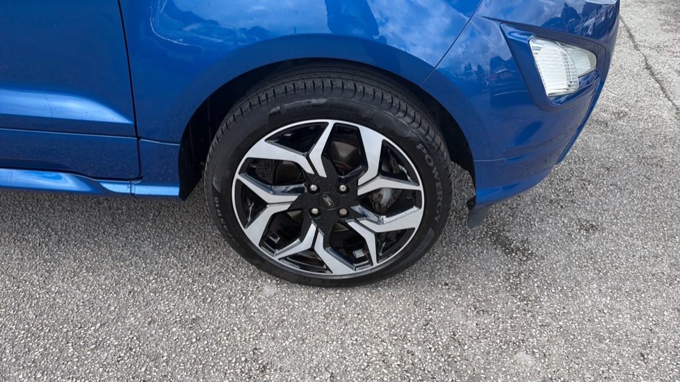 Ford EcoSport 1.0 EcoBoost 140 ST-Line 5dr Petrol Hatchback - Image 39