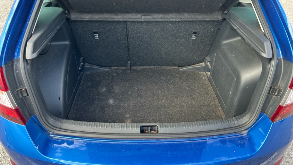 Skoda Rapid Spaceback 1.0 TSI 110 SE Sport 5dr Petrol Hatchback - Image 42