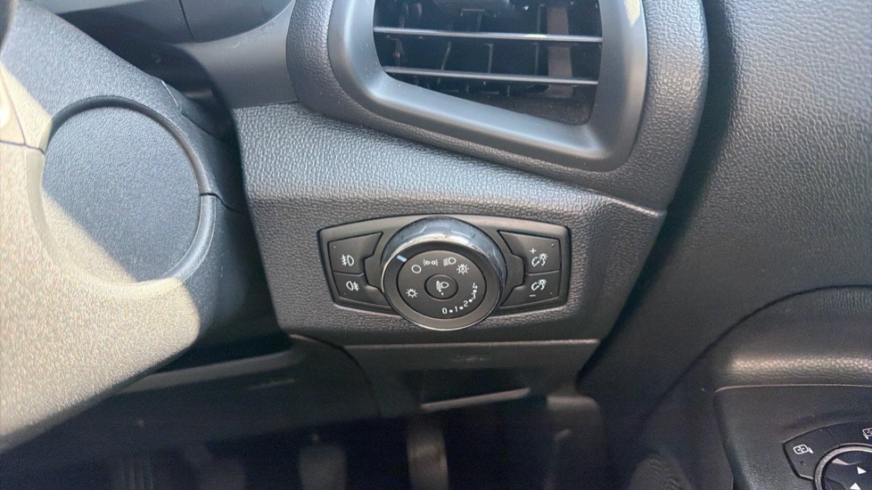 Ford EcoSport 1.0 EcoBoost 125 Titanium 5dr Petrol Hatchback - Image 23