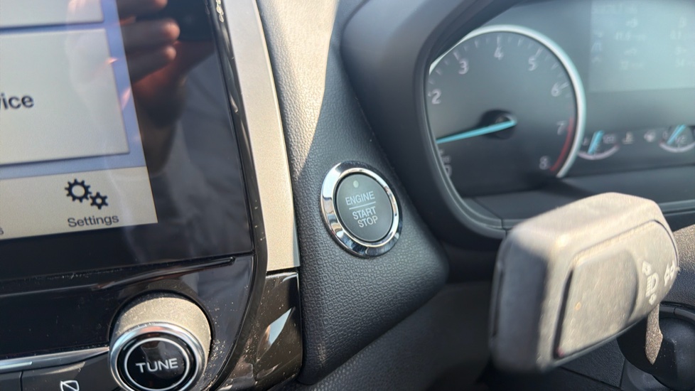 Ford EcoSport 1.0 EcoBoost 125 Titanium 5dr Petrol Hatchback - Image 27