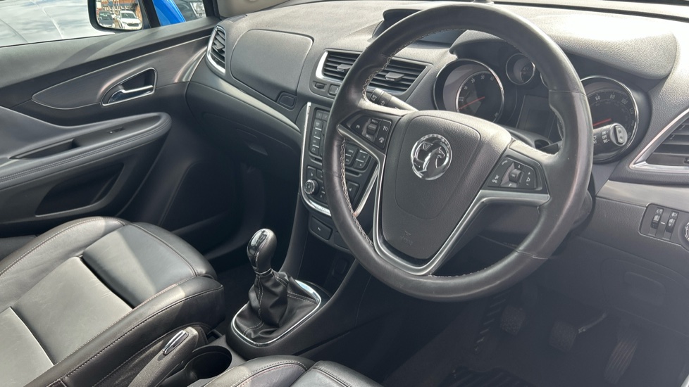 Vauxhall Mokka 1.6i SE 5dr Petrol Hatchback - Image 11