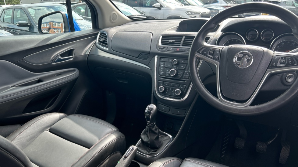 Vauxhall Mokka 1.6i SE 5dr Petrol Hatchback - Image 14