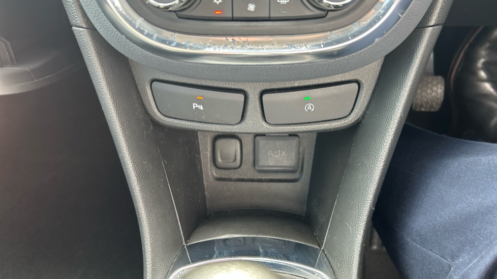 Vauxhall Mokka 1.6i SE 5dr Petrol Hatchback - Image 27