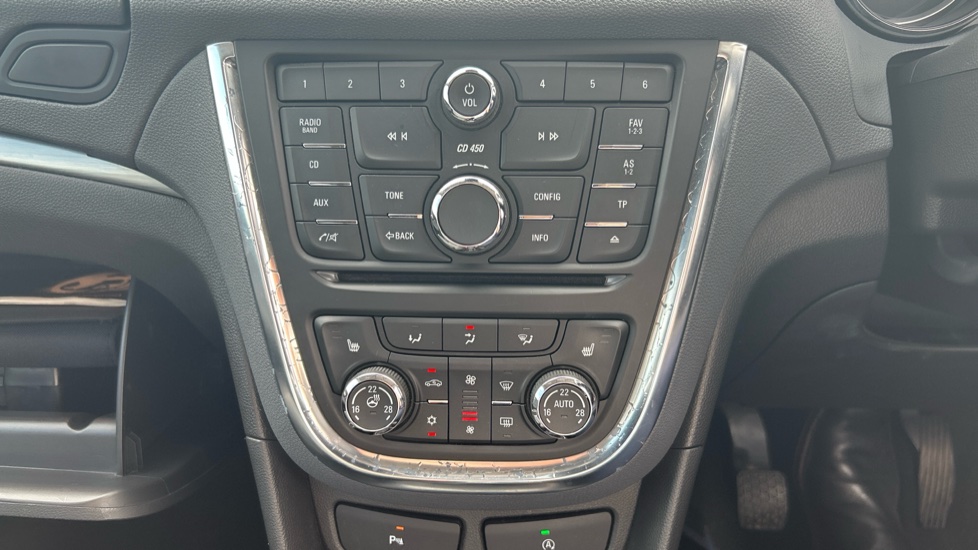 Vauxhall Mokka 1.6i SE 5dr Petrol Hatchback - Image 28