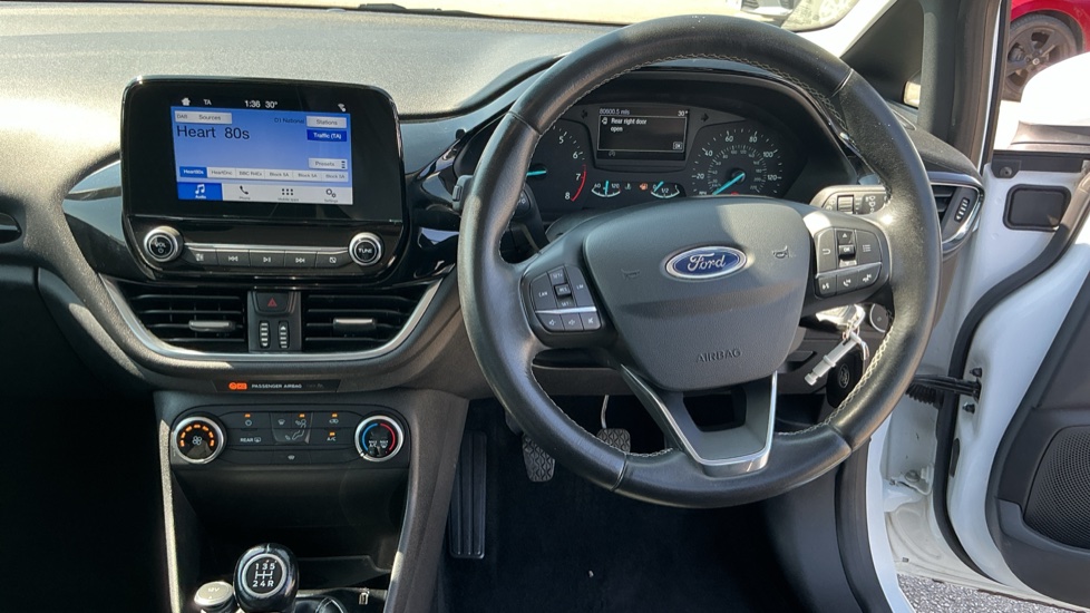 Ford Fiesta 1.1 Zetec 5dr Petrol Hatchback - Image 10