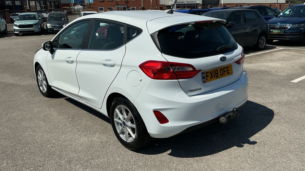 Ford Fiesta 1.1 Zetec 5dr Petrol Hatchback - Image 21