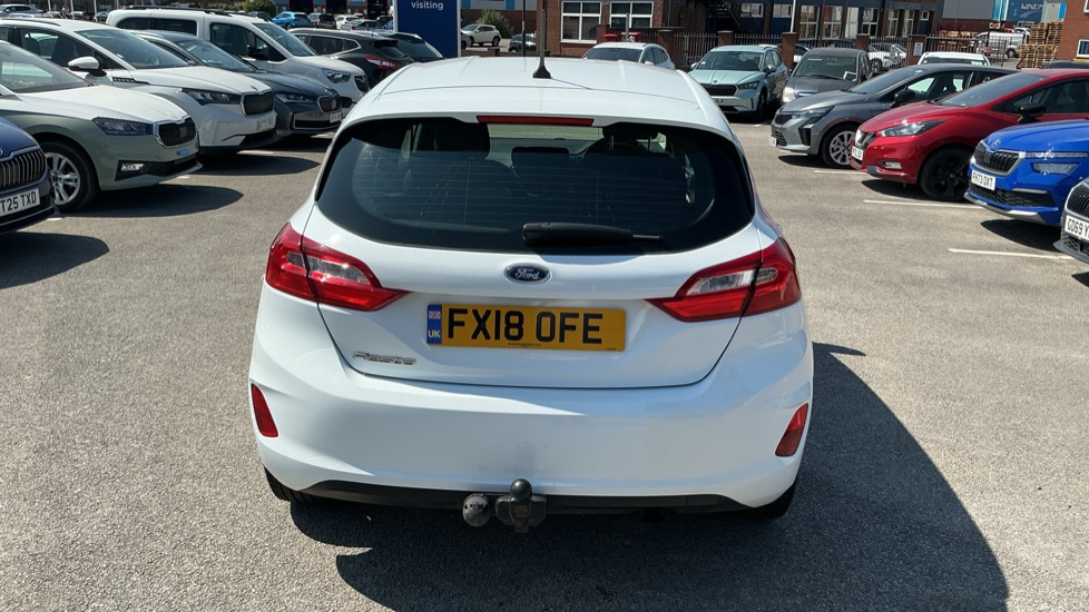 Ford Fiesta 1.1 Zetec 5dr Petrol Hatchback - Image 22
