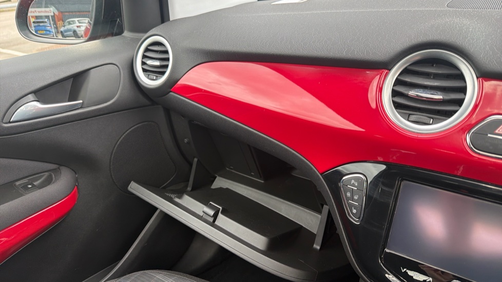 Vauxhall Adam 1.2i Glam 3dr Petrol Hatchback - Image 8