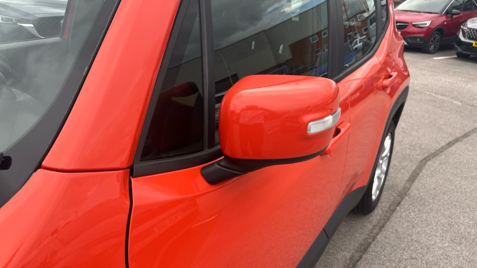Jeep Renegade 1.6 E-torQ Longitude 5dr Petrol Hatchback - Image 25