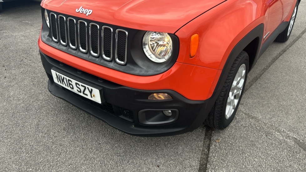 Jeep Renegade 1.6 E-torQ Longitude 5dr Petrol Hatchback - Image 29