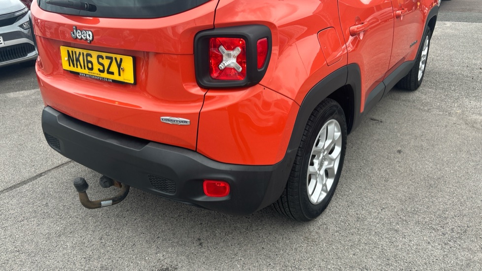 Jeep Renegade 1.6 E-torQ Longitude 5dr Petrol Hatchback - Image 34