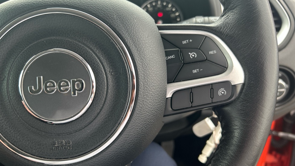 Jeep Renegade 1.6 E-torQ Longitude 5dr Petrol Hatchback - Image 39