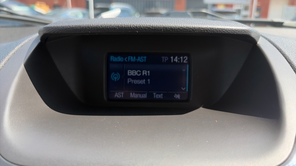 Ford EcoSport 1.5 TDCi 95 Titanium 5dr [17in] Diesel Hatchback - Image 12